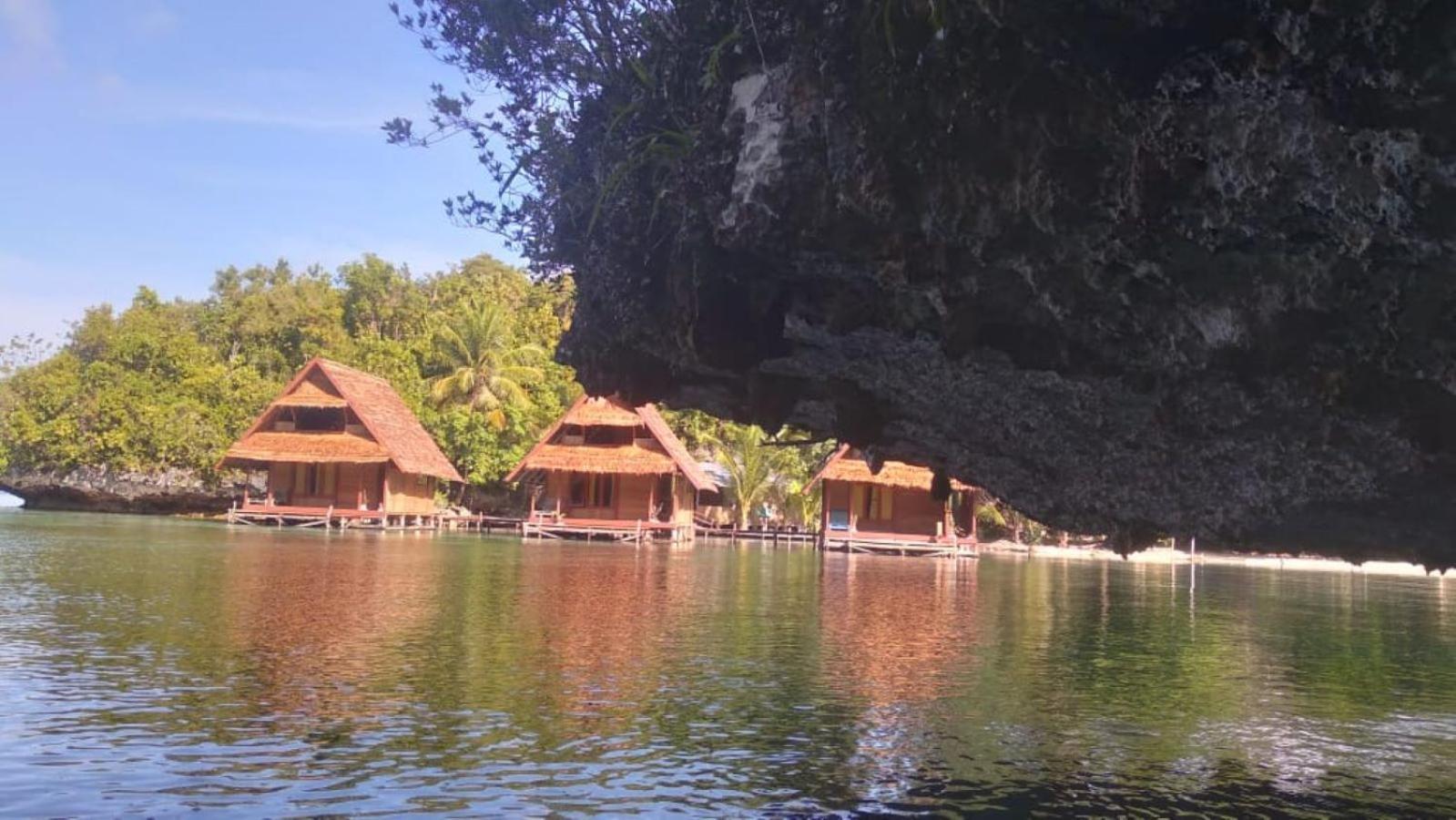 Beser Bay Homestay Besir Exteriör bild