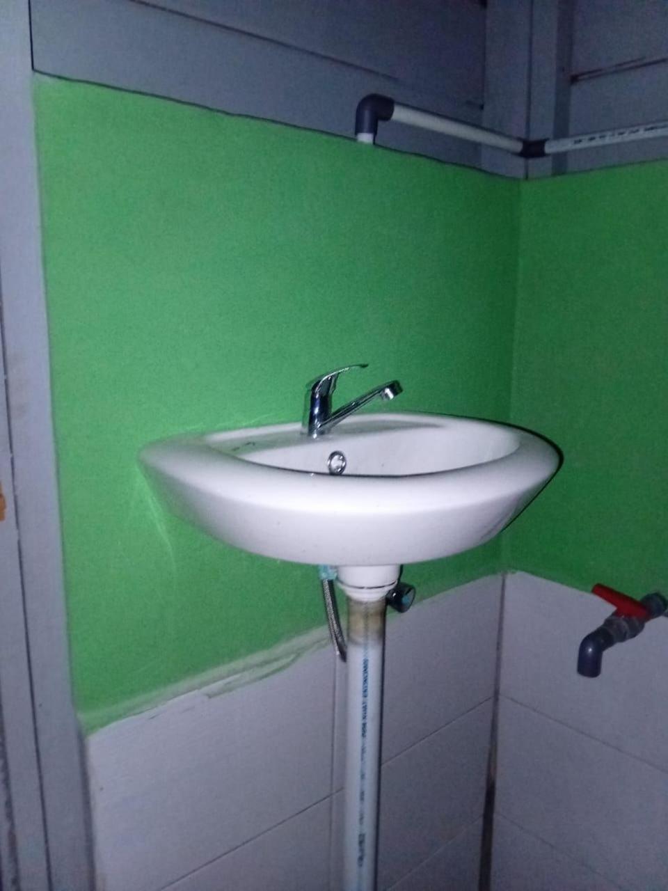 Beser Bay Homestay Besir Exteriör bild